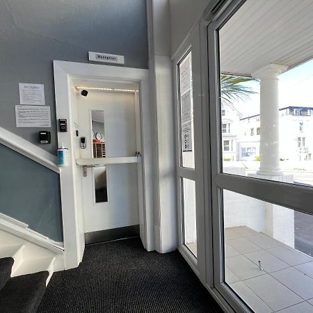 Capital One Hotel ボーンマス エクステリア 写真