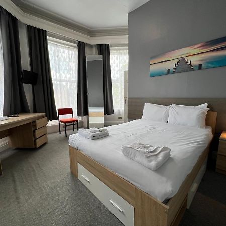 Capital One Hotel ボーンマス エクステリア 写真