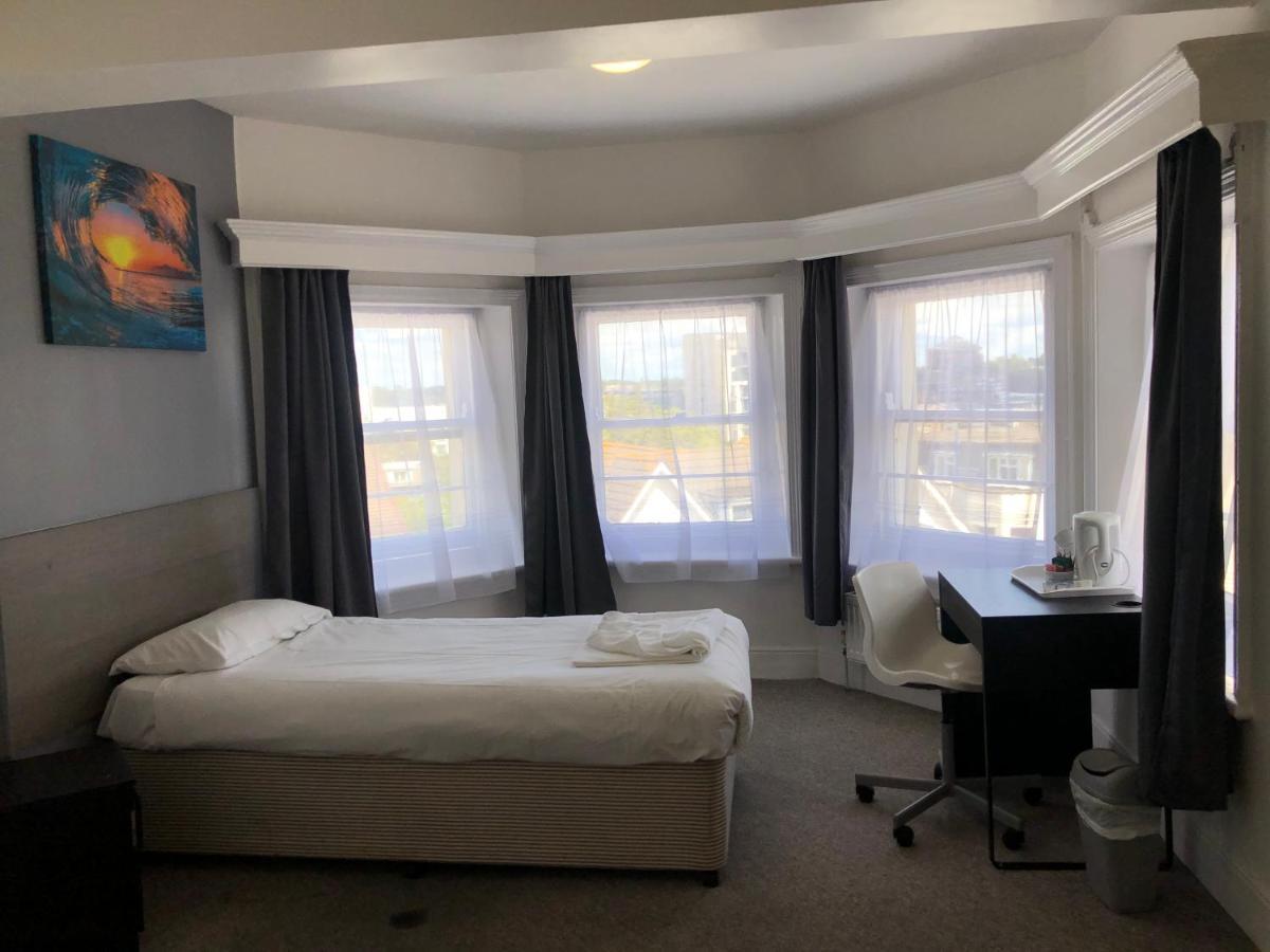 Capital One Hotel ボーンマス エクステリア 写真